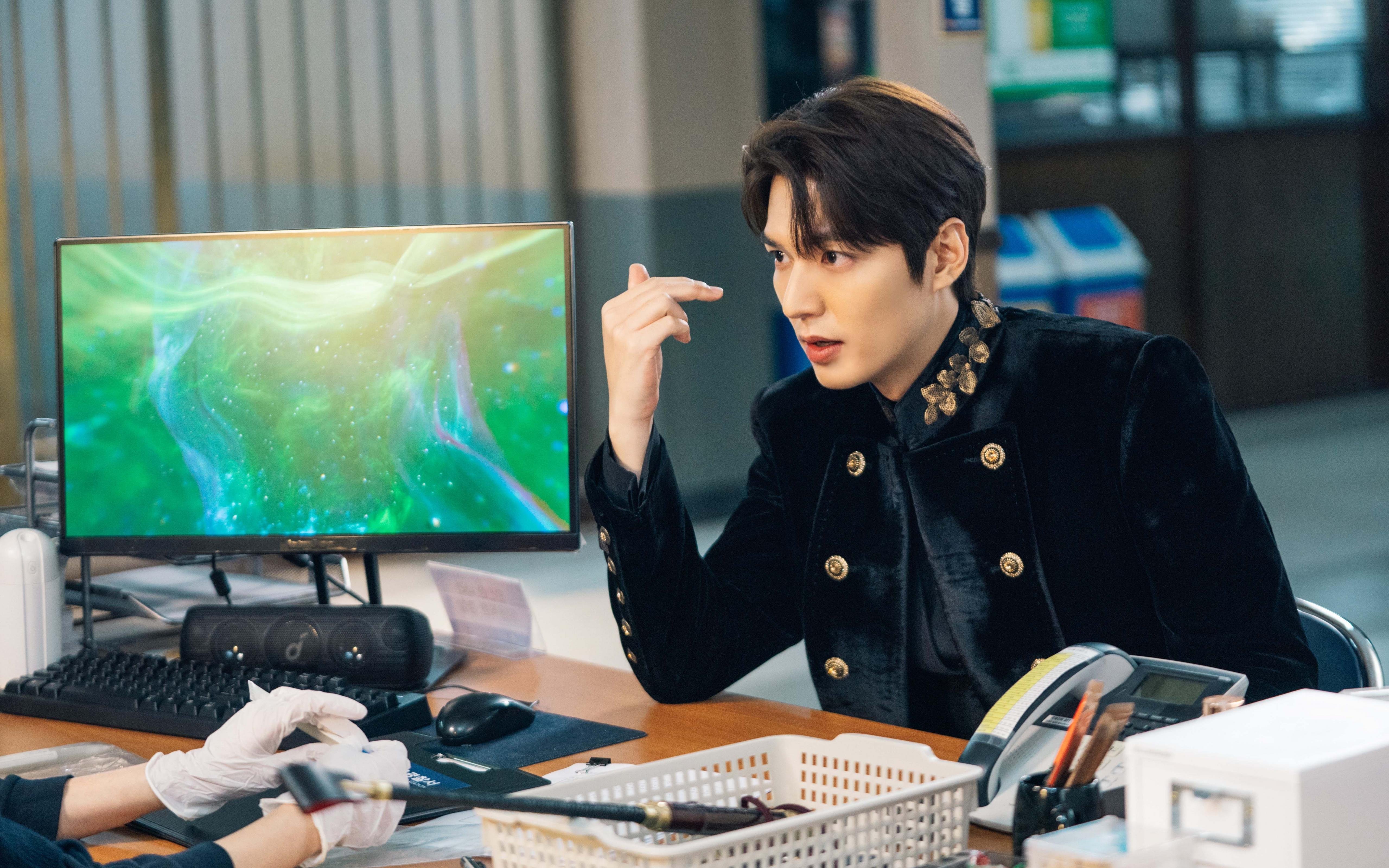 亚洲杯中国足球战平 球迷鼓励继续前行,亚洲杯足球中国队赛程表