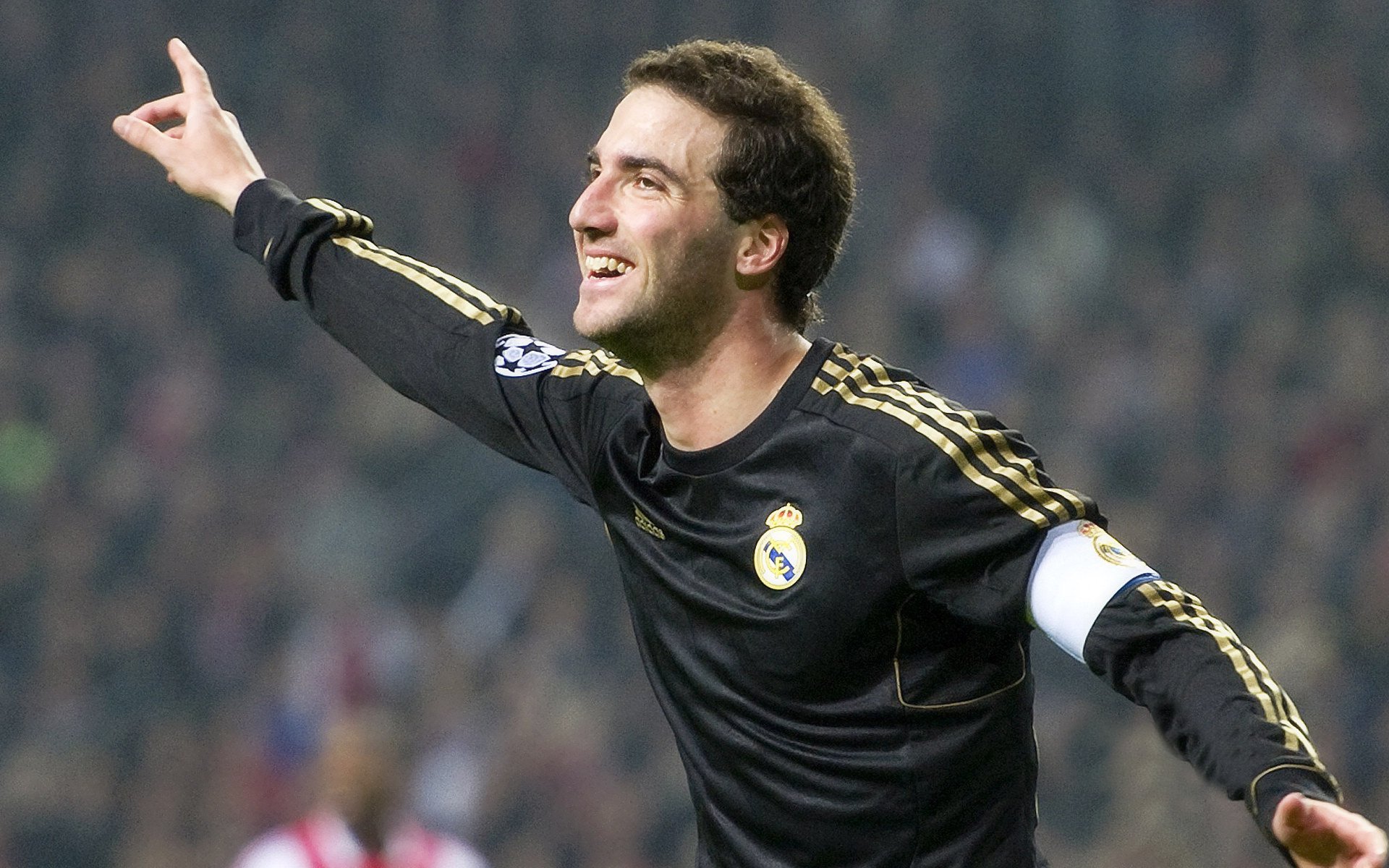 FB体育中国-FIFA发文祝贺伊朗：“勇气与智慧并存的球队”，伊朗 足球队